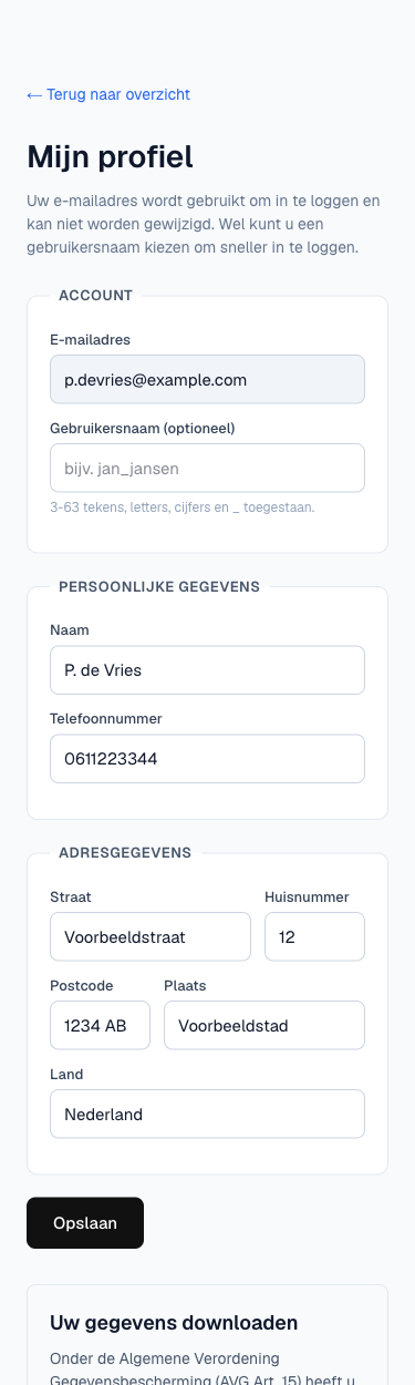de profielpagina met de secties Account, Persoonlijke gegevens en Adresgegevens